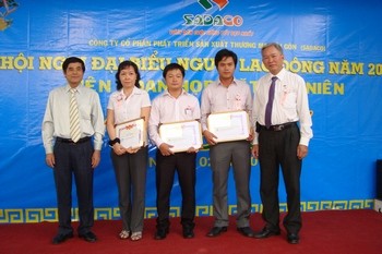 Tin Công Đoàn - Đảng bộ Satra