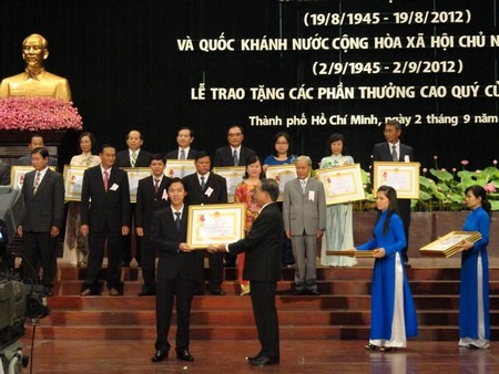 Tin Đoàn Thanh Niên - Đảng bộ Satra