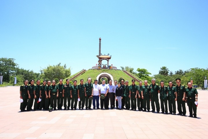 Tin tức - Đảng bộ Satra