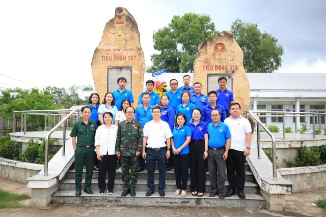 Tin Đảng Ủy - Đảng bộ Satra