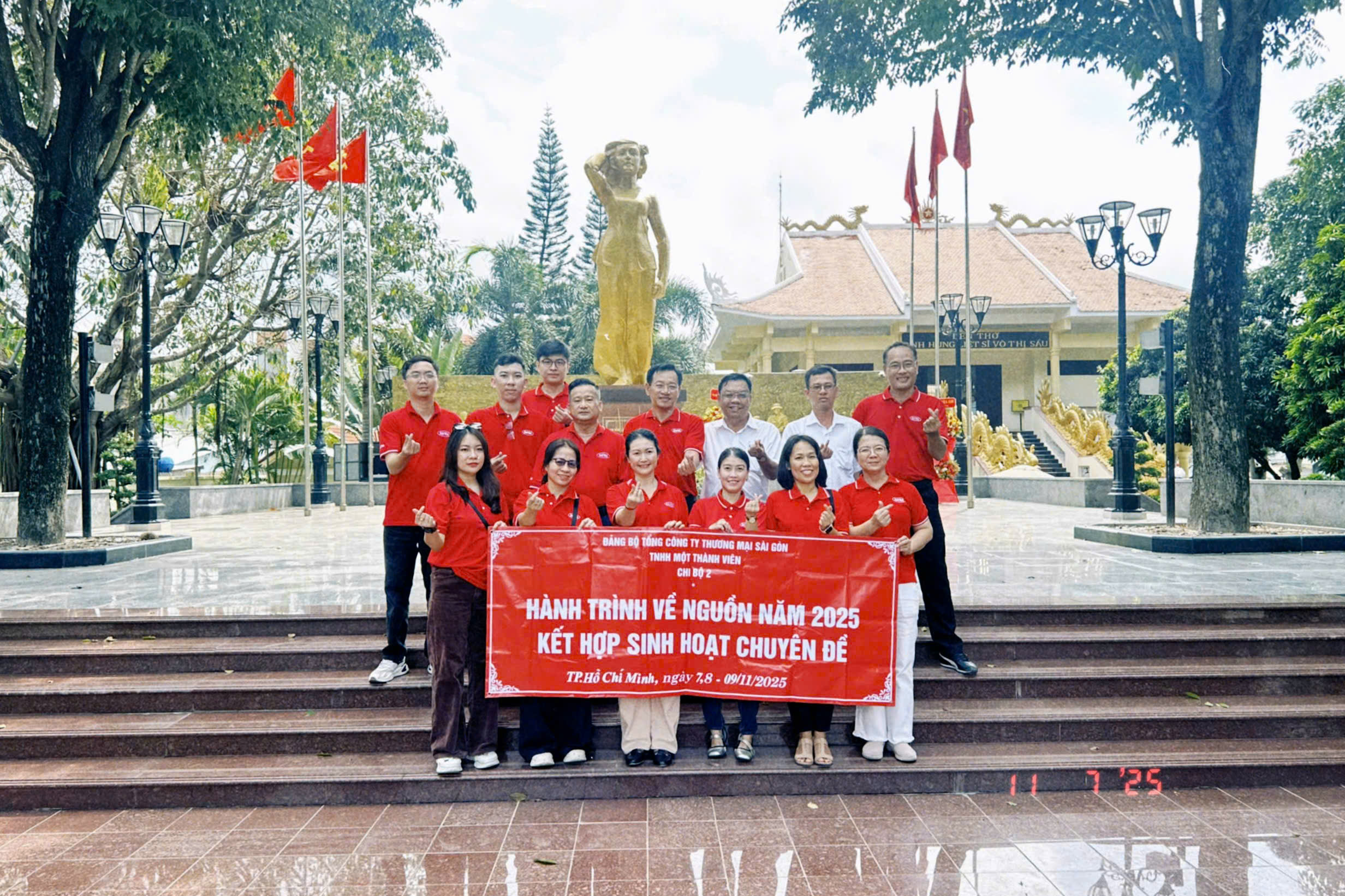 5 điểm sáng kinh tế Việt Nam năm 2014 - Đảng bộ Satra