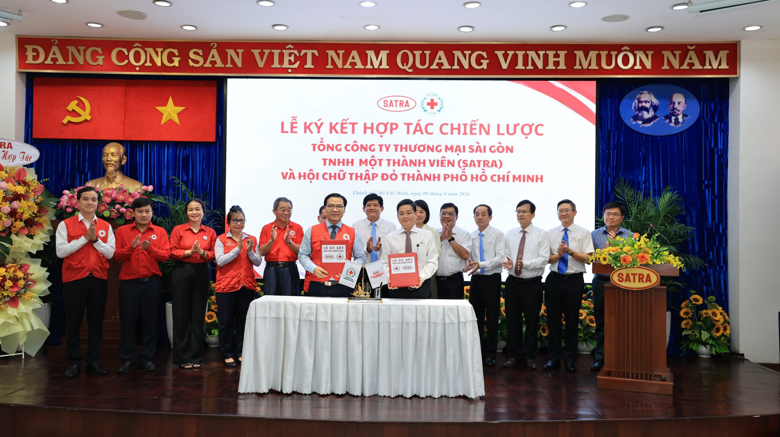 Trang chủ - Đảng bộ Satra