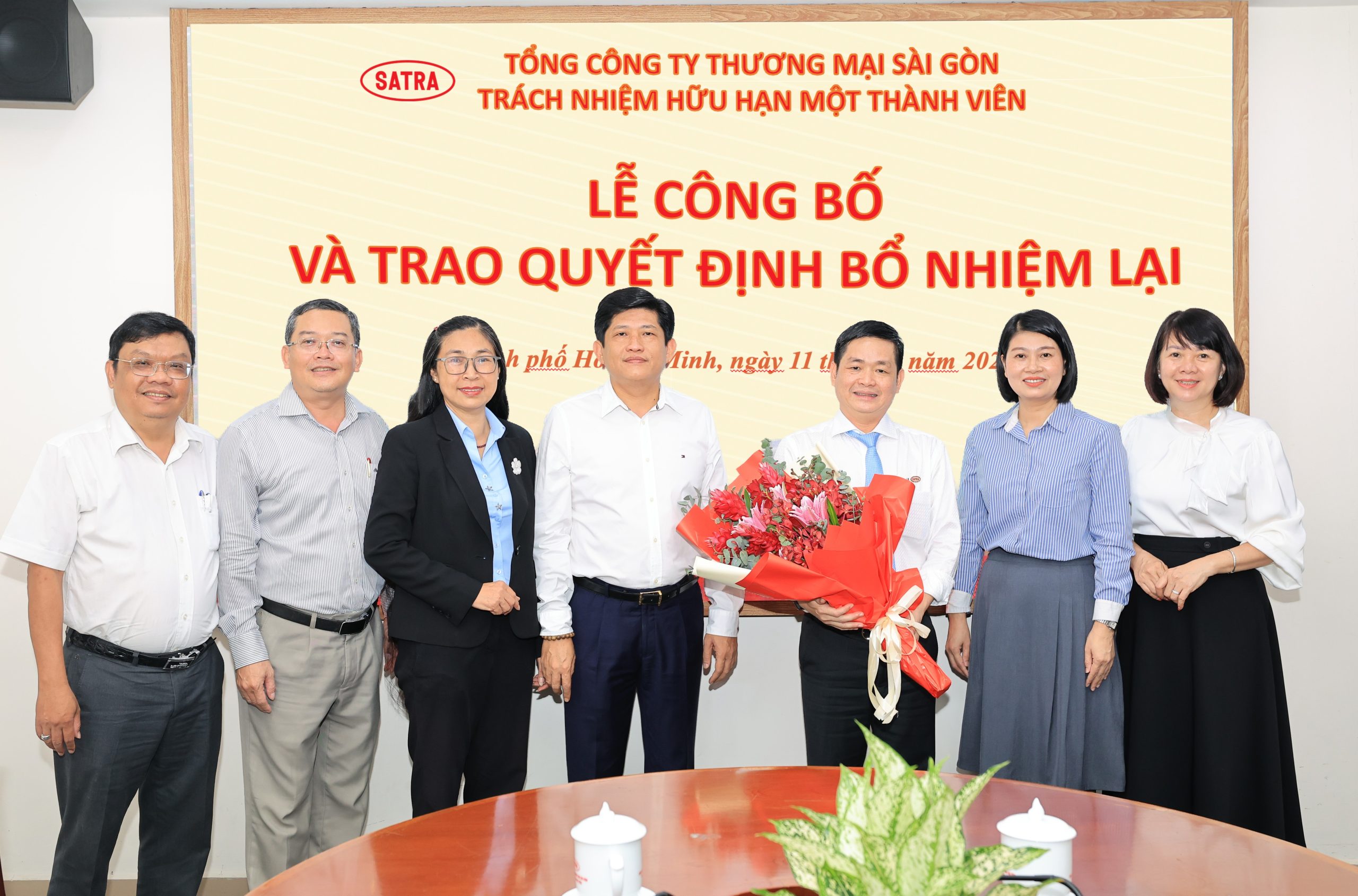 Trang chủ - Đảng bộ Satra