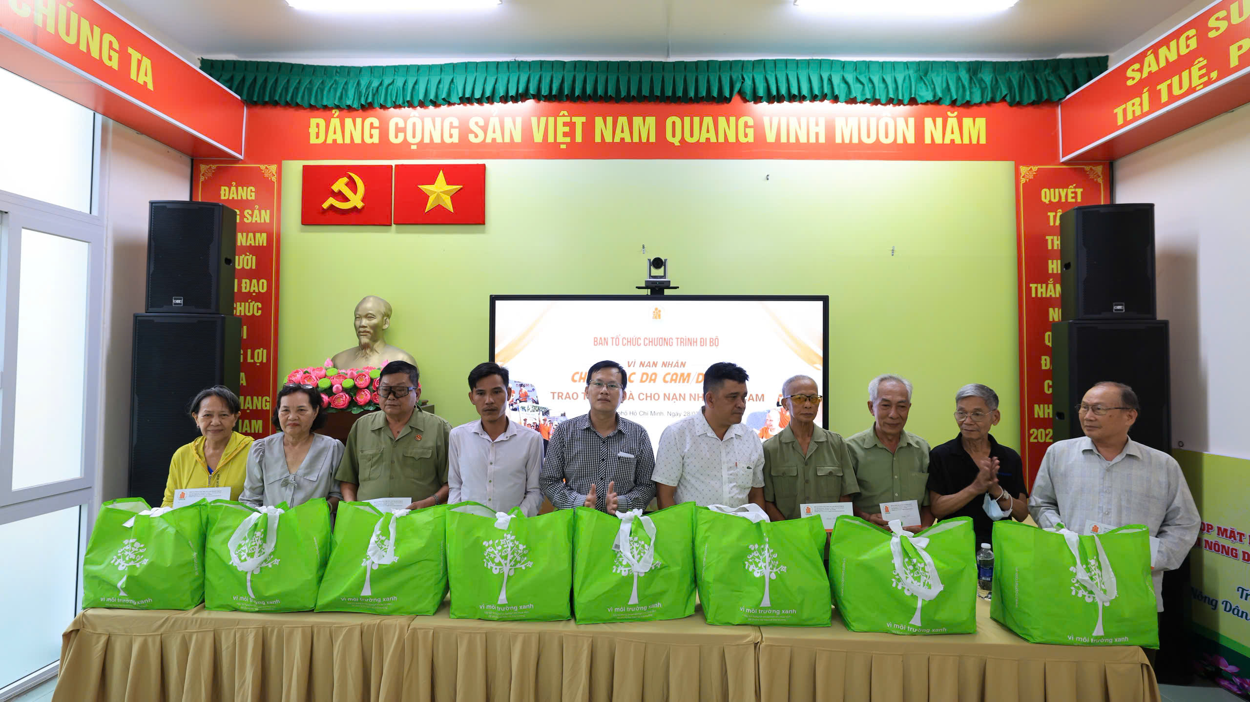 Công cuộc Đổi mới - công trình sáng tạo lớn của Đảng - Đảng bộ Satra